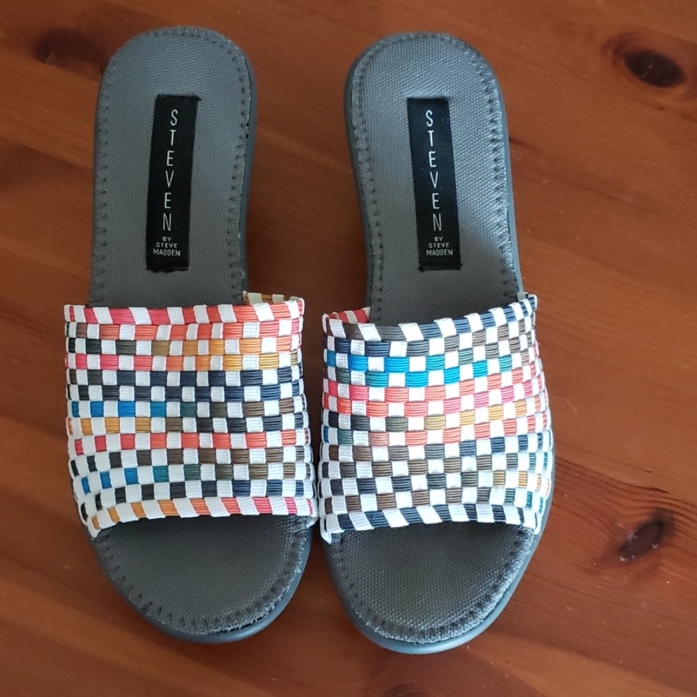 Steven Madden-Slide Wedge Sandals-EUC